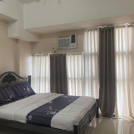Condotel In Venice Grand Canal Mall Тагуиг Екстериор снимка